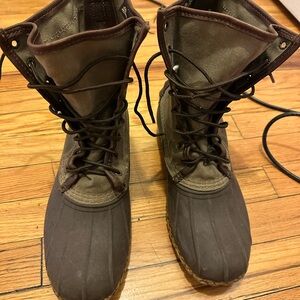 L.L. Bean Men's Signature Boots